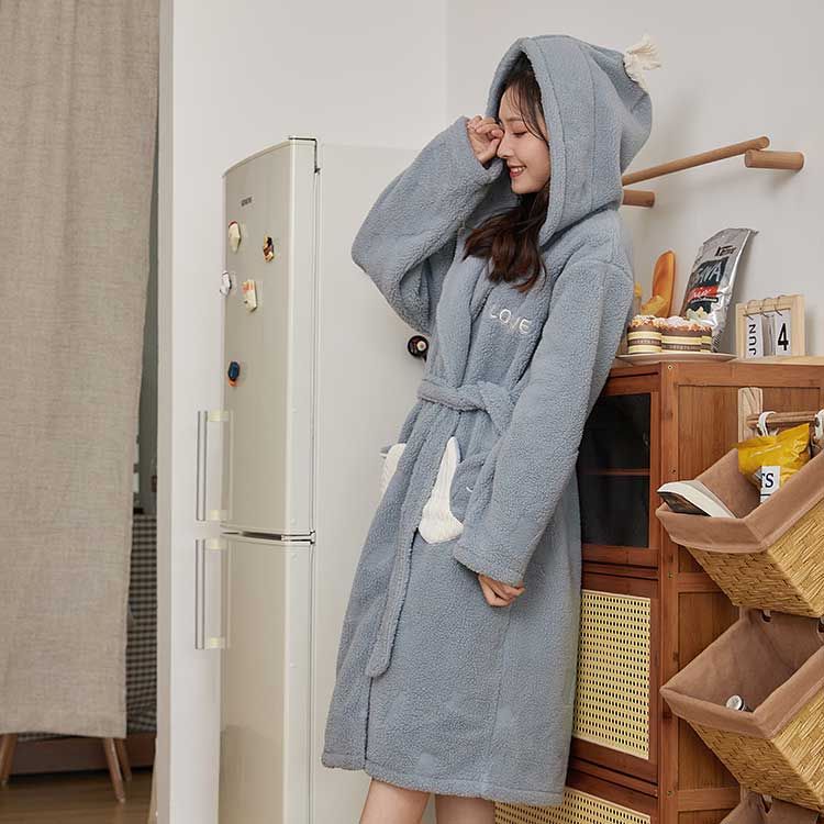 女士秋冬珊瑚绒睡袍