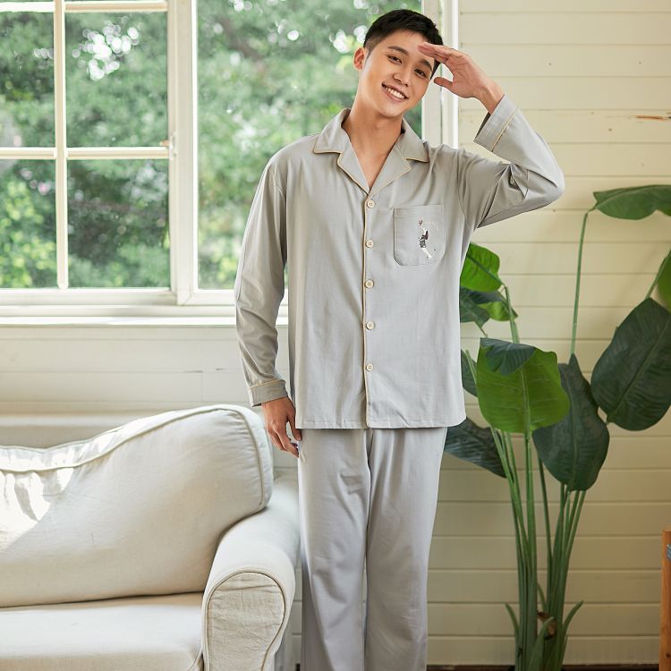 男士冰雪丝印花开扣套